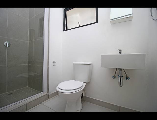 1 BEDROOM APARTMENT FOR SALE IN FERNDALE
